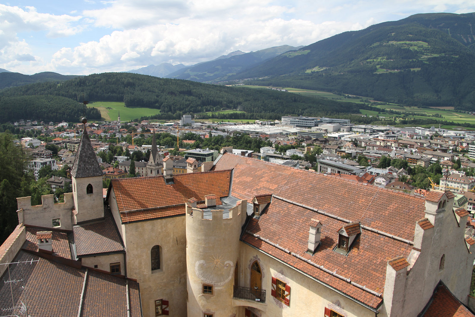 Brunico | Bruneck (Photo license: CC BY-NC 2.0)